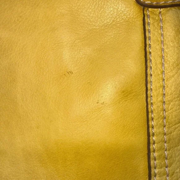 Fossil Women’s Leather Crossbody Bag Yellow Adjustable Strap - Picture 7 of 16